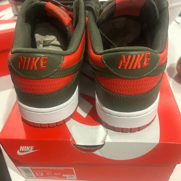 Nike dunk low size 12 - Picture 3 of 7